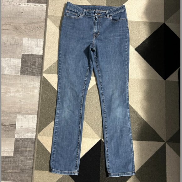 L.L. Bean Favorite Fit Jeans Women's Size 10 TALL - Picture 1 of 7